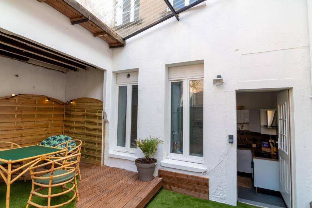 *Appartement Au Bout Du Monde Thouars* Exterior foto