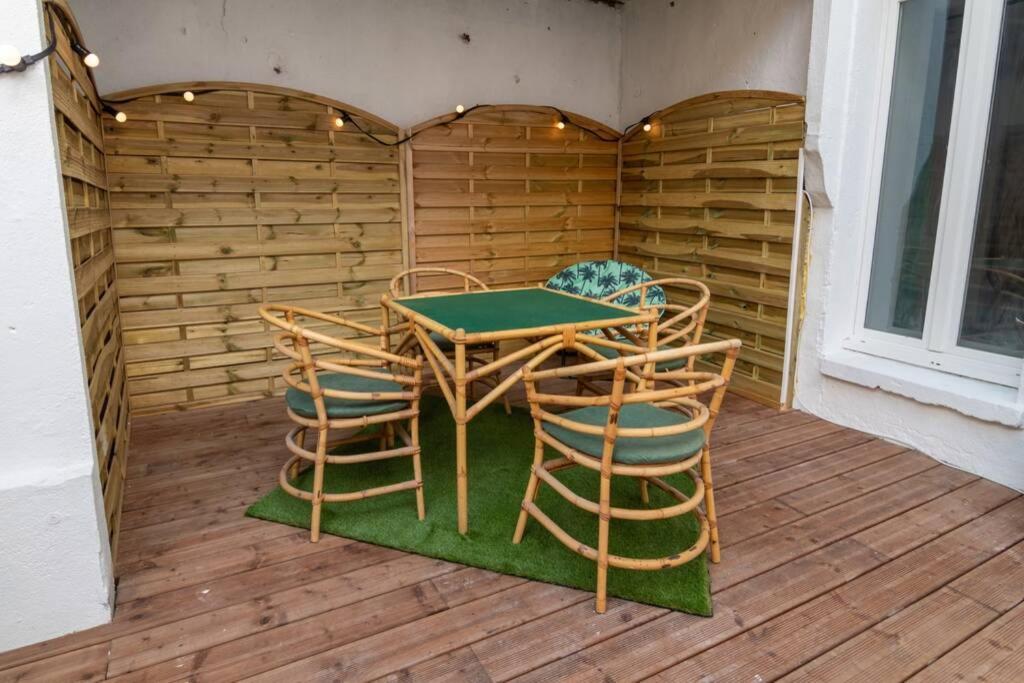 *Appartement Au Bout Du Monde Thouars* Exterior foto